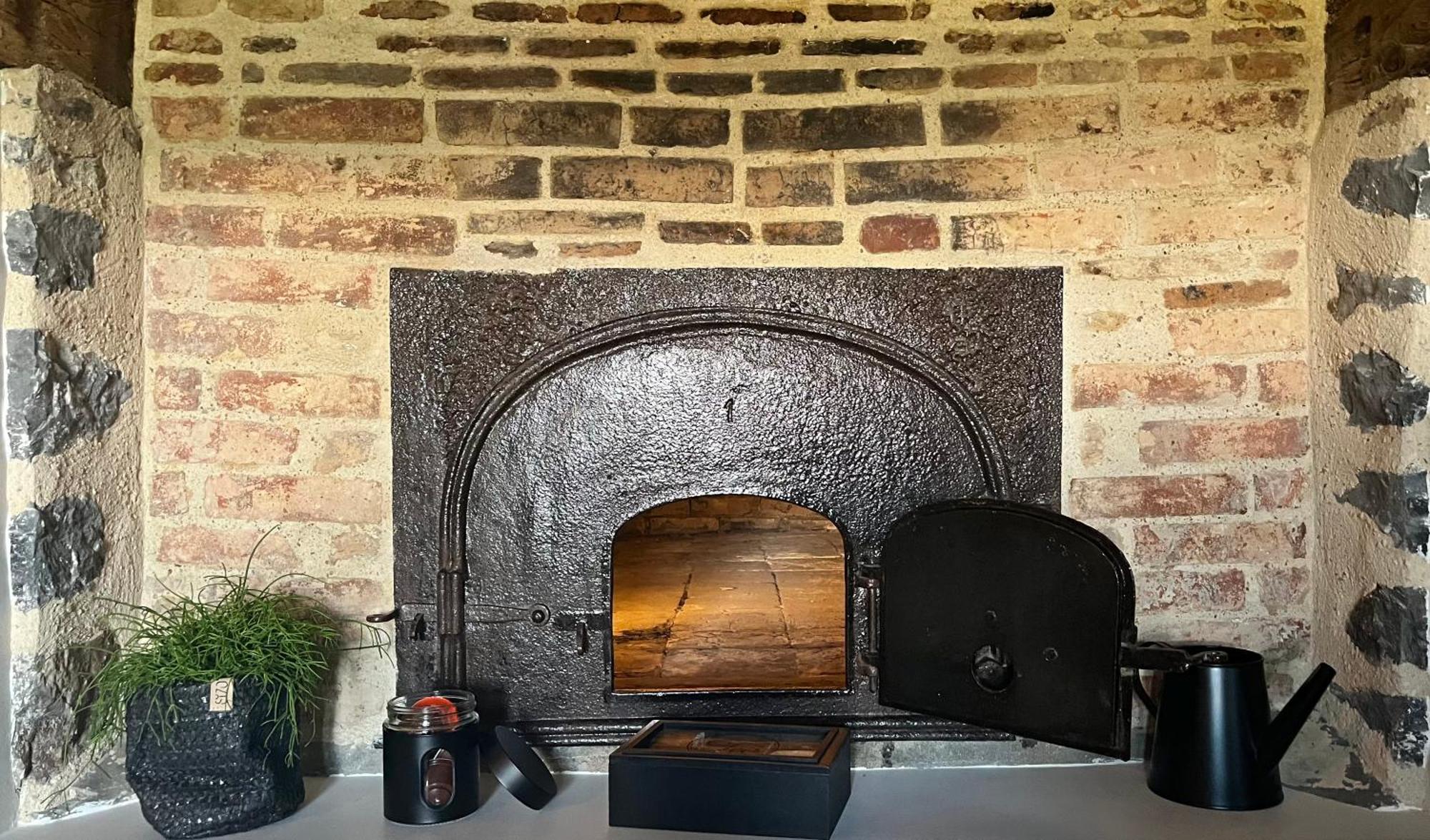 La Douce Halte - Gites Avec Spa Ou Sauna Saint-Ouen-Des-Toits Luaran gambar